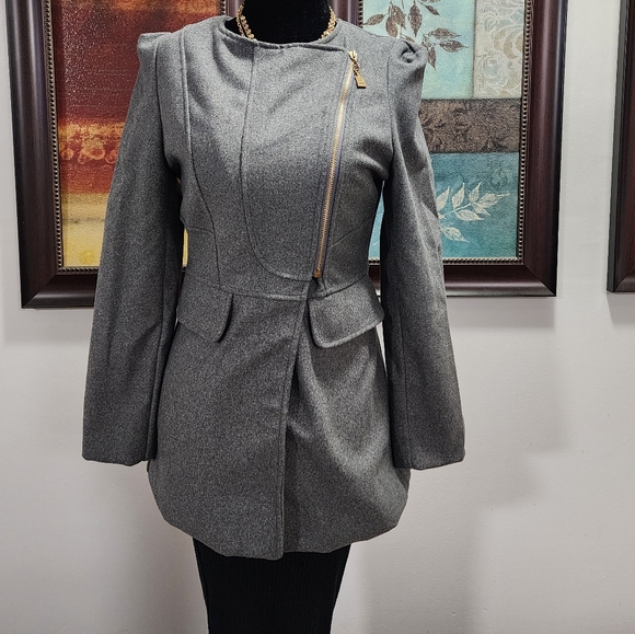 Formal top - Picture 3 of 3